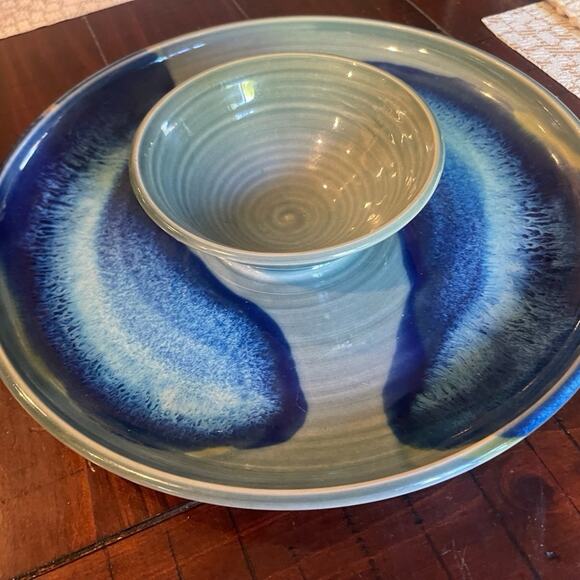 Pottery chip and dip platter blues - Picture 4 of 10